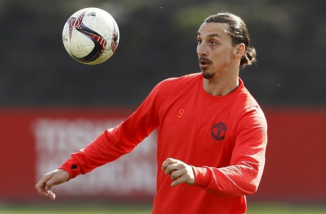 Sự trở lại của Ibra là rất cần thiết cho M.U lúc này. Ảnh: Daily Mail.