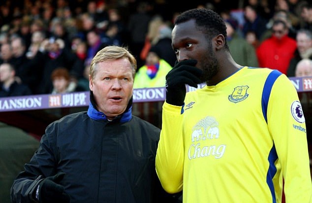 Koeman đã ra sức ngăn cản Lukaku ra đi từ đầu mùa giải này. Ảnh: Daily Mail.