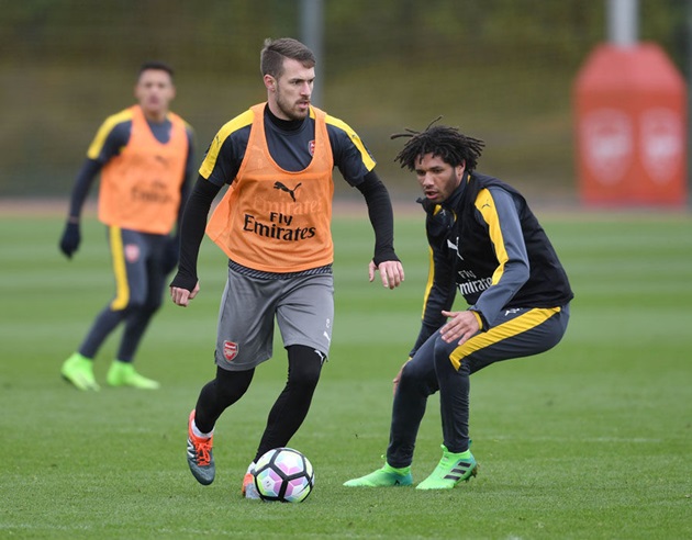 Cầu thủ người Ai Cập đã phải nghỉ thi đấu một thời gian vì chấn thương mắt cá.