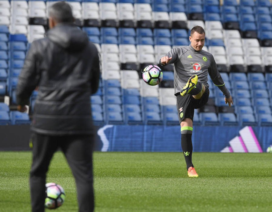 Đội trưởng John Terry. Ảnh: Express.