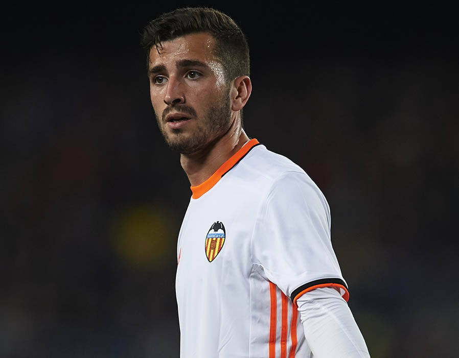 Jose Gaya (Valencia). Ảnh: Express.
