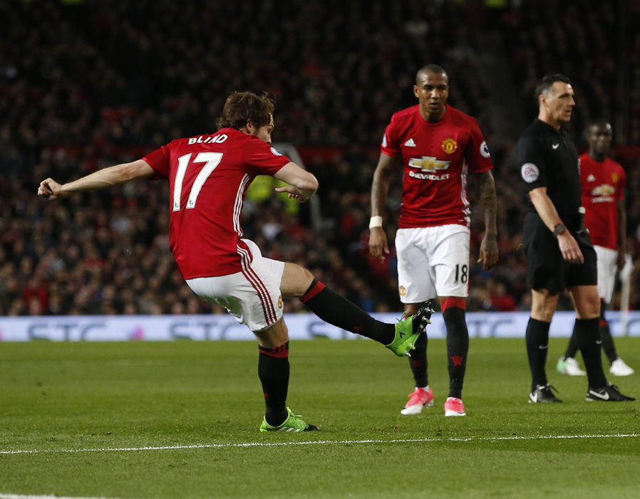 Daley Blind - 5 - Hoàn toàn vô hại. Ảnh: Express.