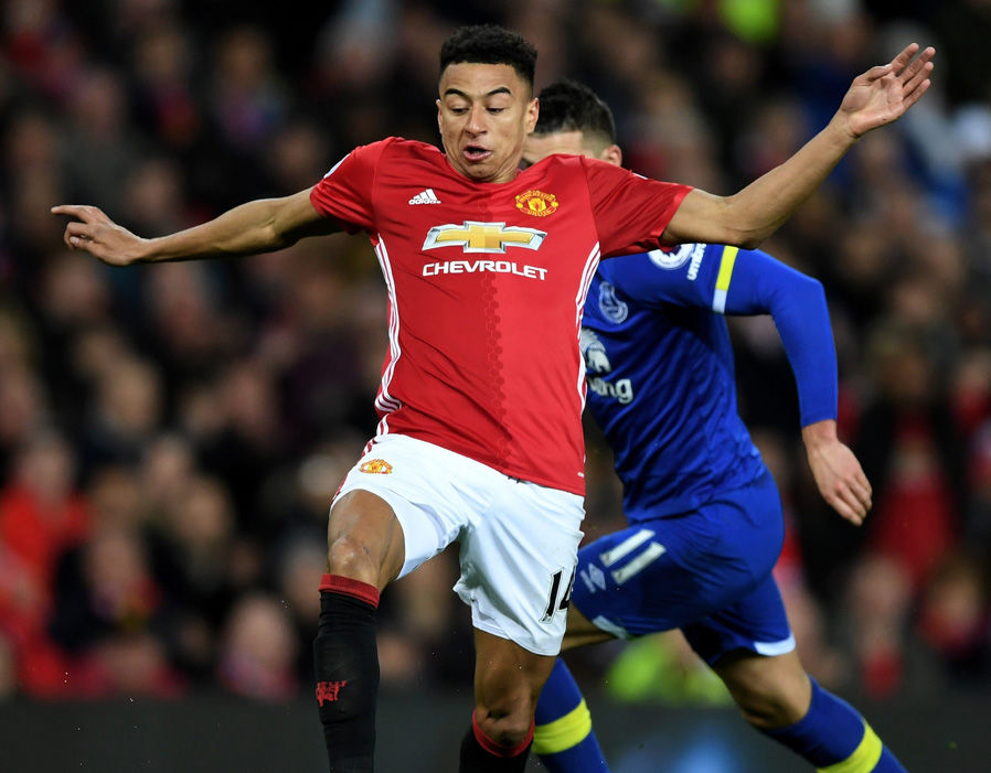 Jesse Lingard - 5 - Không thể làm gì hơn cho đội chủ nhà. Ảnh: Express.