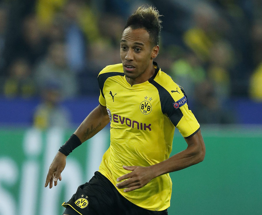 Pierre-Emerick Aubameyang (Borussia Dortmund) - CLB quan tâm: Real. Ảnh: Daily Star.