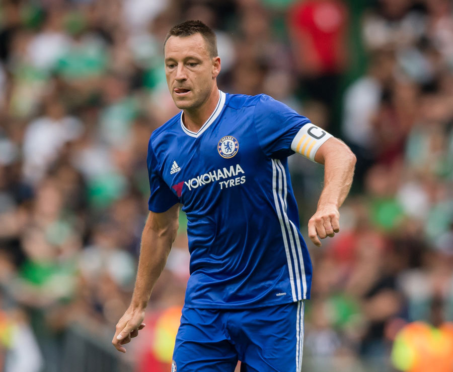 John Terry - 20.000 lượt đồng thuận, 6.400 lượt không đồng ý. Ảnh: Daily Star.
