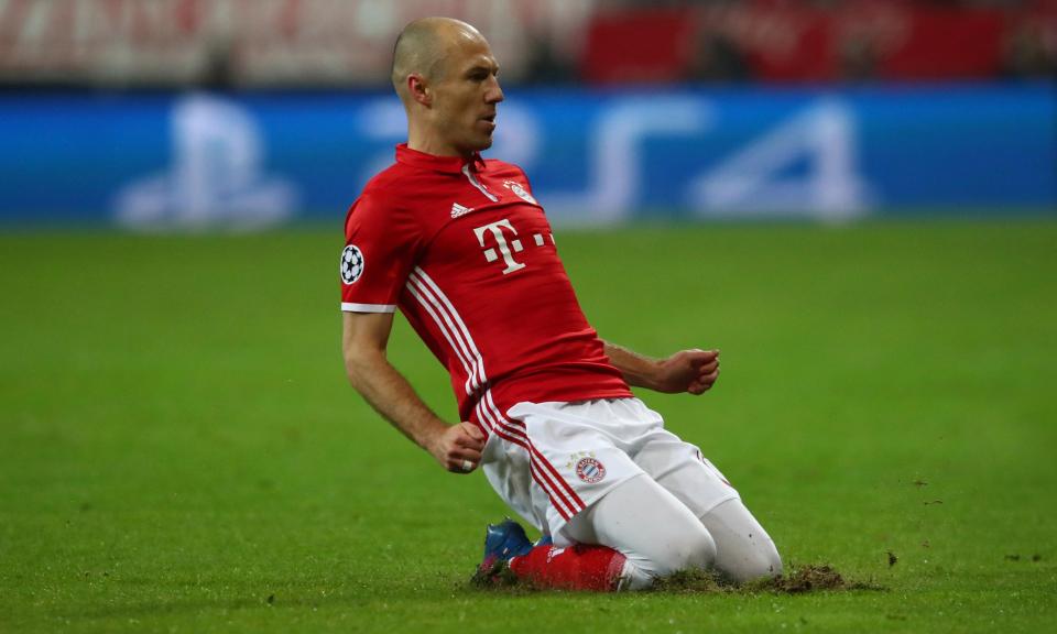 10. Arjen Robben - Bayern Munich - 11 bàn.
