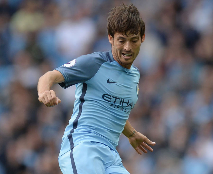 9. David Silva - Manchester City - 1.695 đường chuyền thành công. Ảnh: Daily Star.