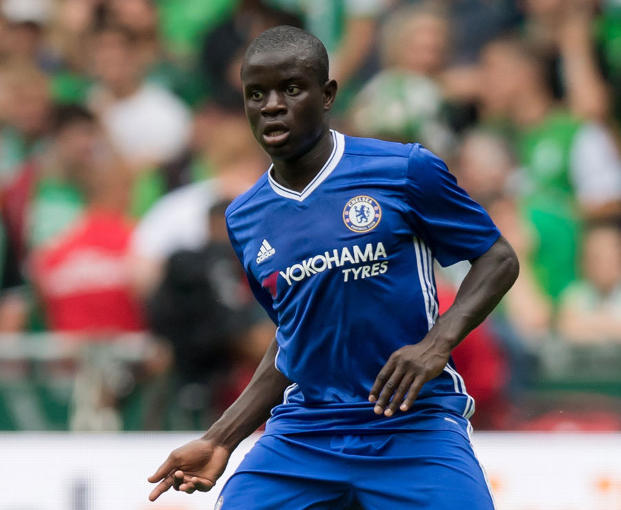 5. N'Golo Kante - Chelsea - 1.783 đường chuyền thành công. Ảnh: Daily Star.