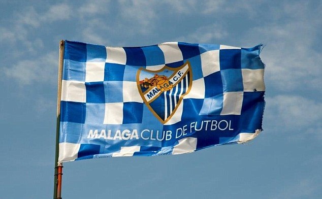 Malaga hiện có hai con đường để lựa chọn. Ảnh: Daily Mail.