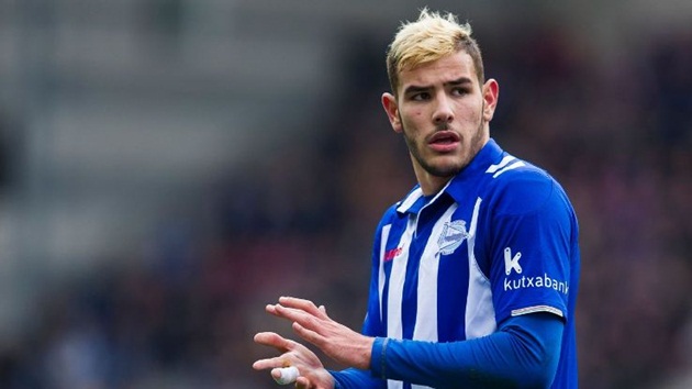 10. Theo Hernandez (Alaves) - 64 lần, tỷ lệ thành công 62%.