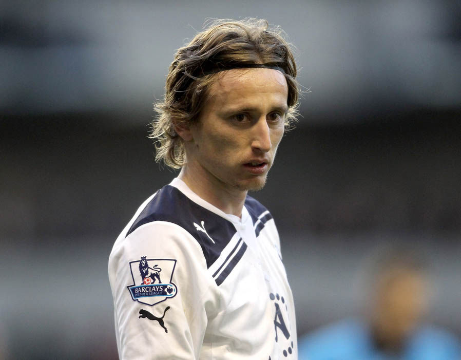Tiền vệ trung tâm: Luka Modric - Phí chuyển nhượng: 16,5 triệu bảng từ Dinamo Zagreb năm 2008. Ảnh: Express.