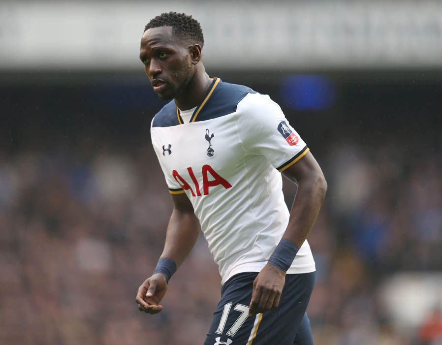 Tiền vệ trung tâm: Moussa Sissoko - Phí chuyển nhượng: 30 triệu bảng từ Newcastle năm 2016. Ảnh: Express.