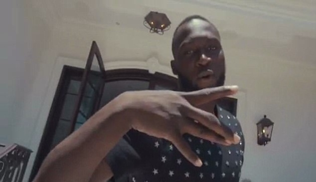 Pogba và Lukaku rất hay đăng hình ảnh, video đi chơi chung lên trang cá nhân.