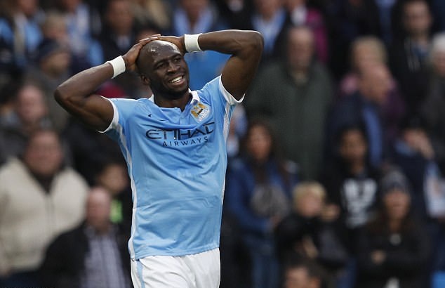 Mangala gây thất vọng tại Man City. Ảnh: Daily Mail.