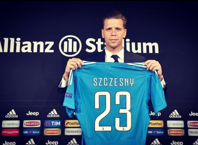Thủ môn: Wojciech Szczesny (đến Juventus): 10 triệu bảng.