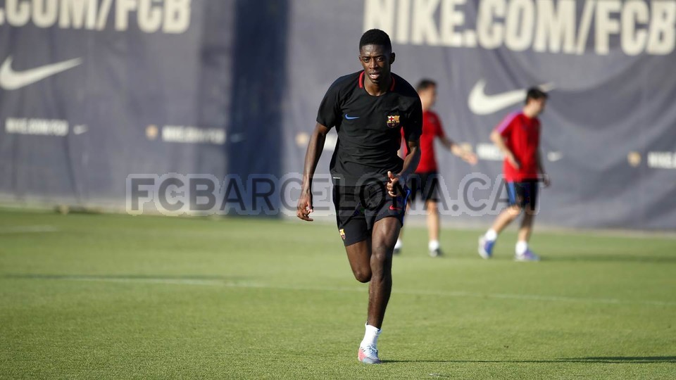 Sao trẻ này đã có những buổi tập đầu tiên rất thành công. Ảnh: Barcelona.