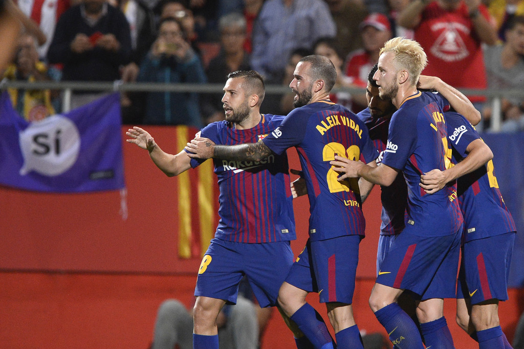 Tuy nhiên các cầu thủ Barca có bàn mở tỷ số nhờ pha phản lưới của Aday.