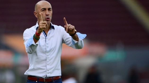 Pako Ayestarán là tân HLV của Las Palmas sau khi Manolo Marquez từ chức. Ông sẽ có trận ra mắt Las Palmas đêm nay.