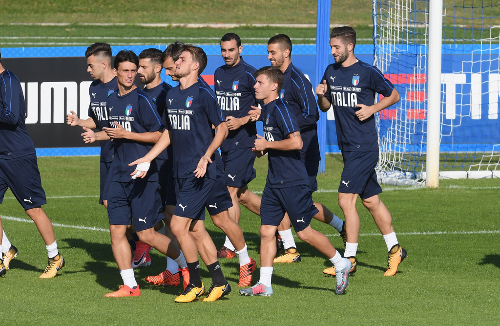 Italia đang đứng thứ 2 tại bảng G, kém Tây Ban Nha 3 điểm.