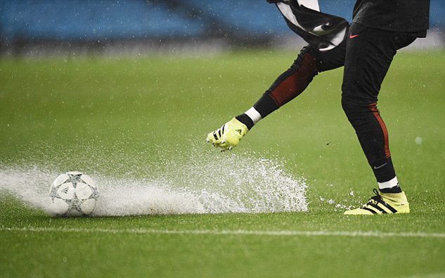 Man City hoan 3