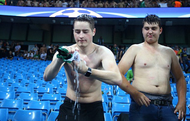 Man City hoan 7