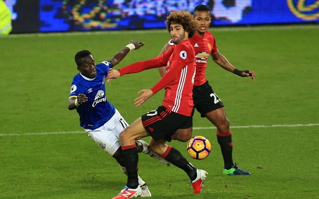 Fellaini vẫn có tương lai ở M.U. Ảnh: Goal.
