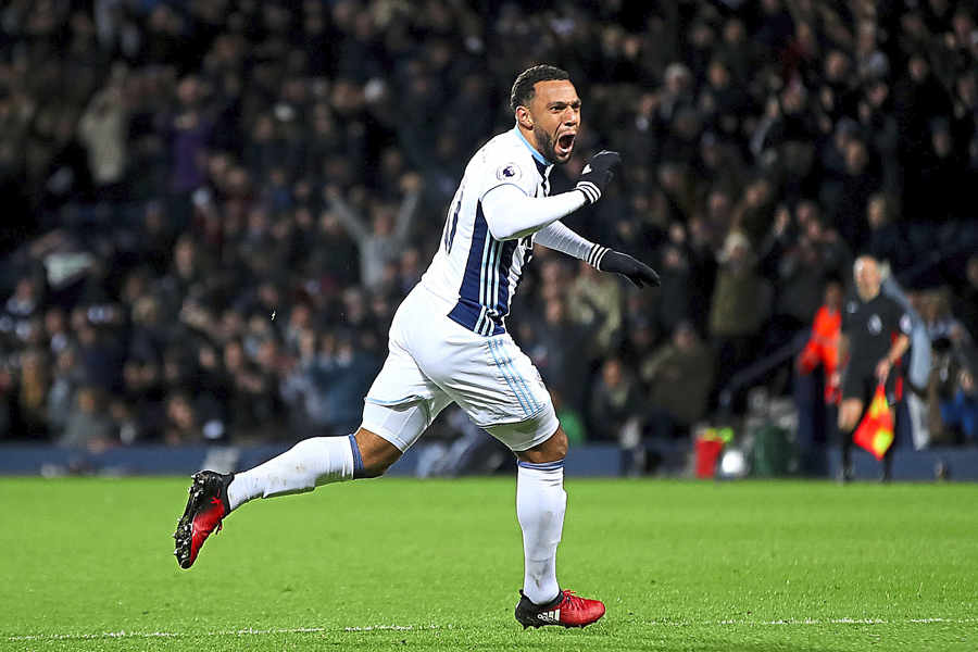 8. Matt Phillips (West Brom, 12 - 4 bàn thắng, 8 kiến tạo)