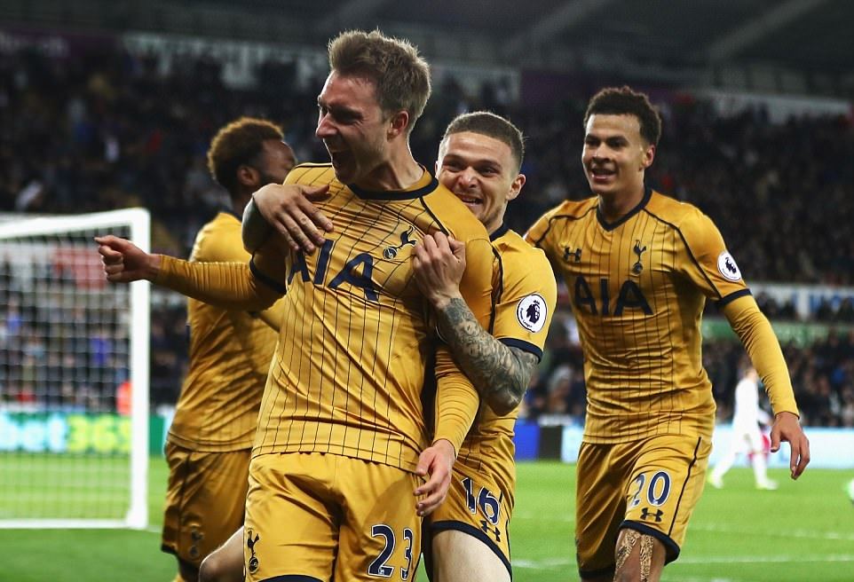 3 điểm có được giúp Tottenham càng đảm bảo vị trí thứ 2 trên BXH Ngoại hạng Anh.