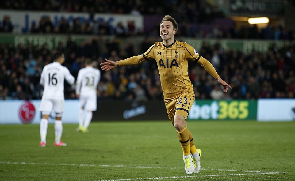 Phút 90+4, Eriksen ấn định thắng lợi 3-1 cho Tottenham.