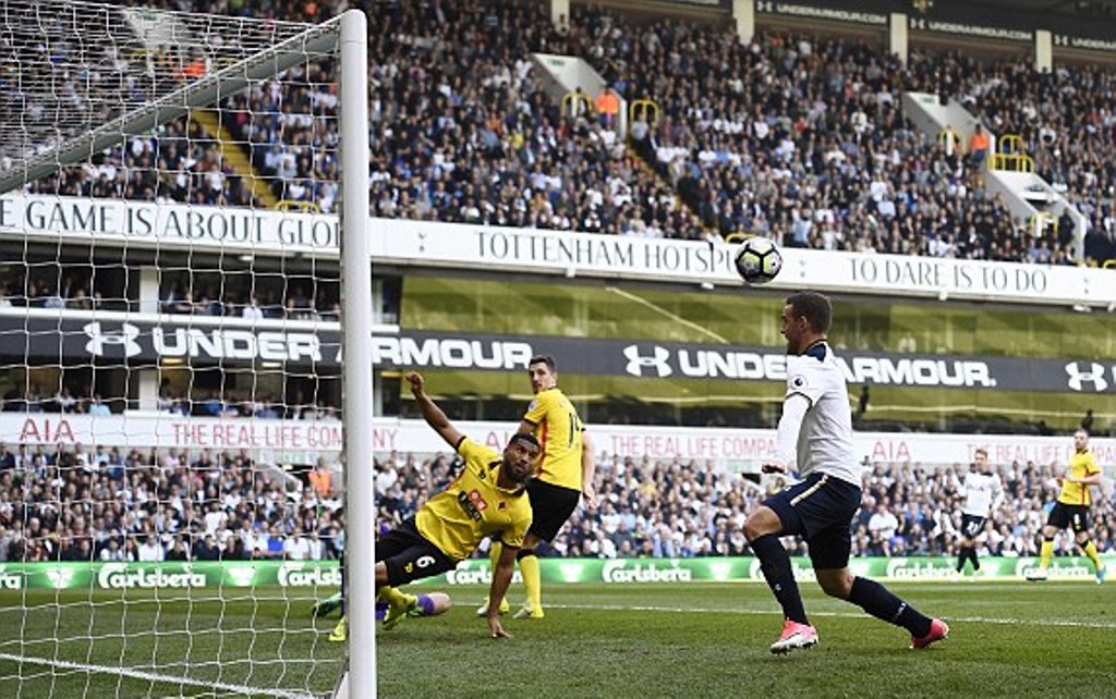 Janssen gây thất vọng khi bỏ lỡ cơ hội mười mươi.