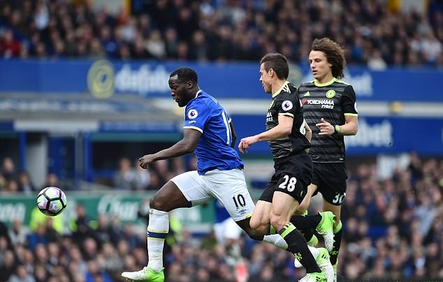 Lukaku trong màu áo Everton.
