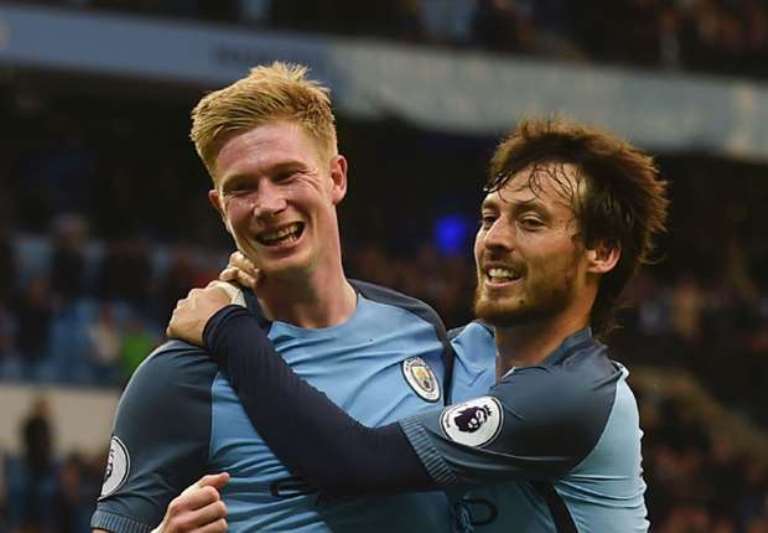 De Bruyne là tiền vệ sáng tạo đáng xem nhất Ngoại hạng Anh.