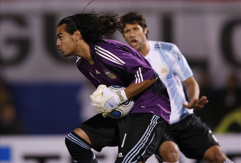 Thủ môn: Sergio Romero (30 tuổi, CLB Man United)