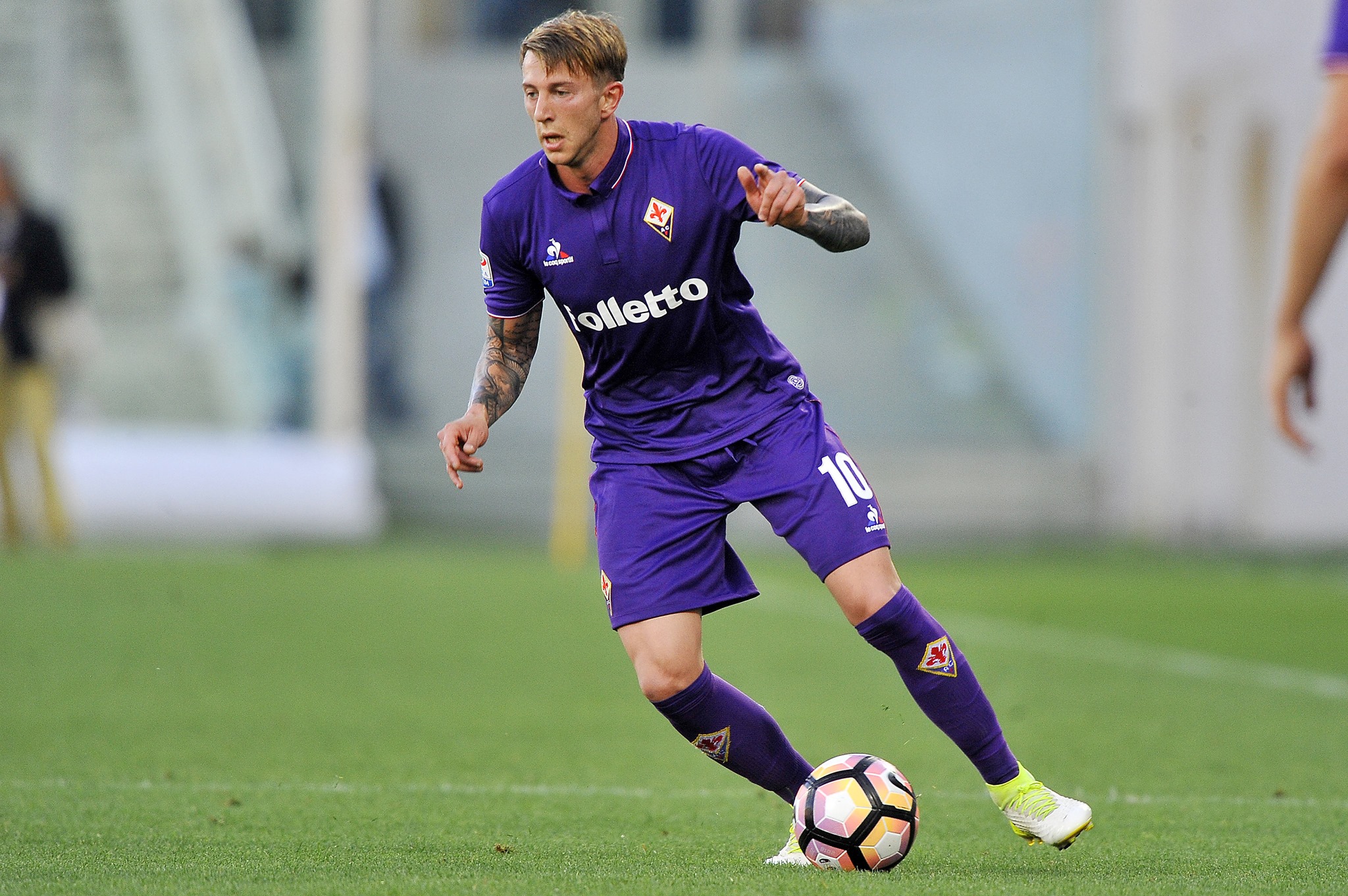 Bernardeschi được M.U để mắt.