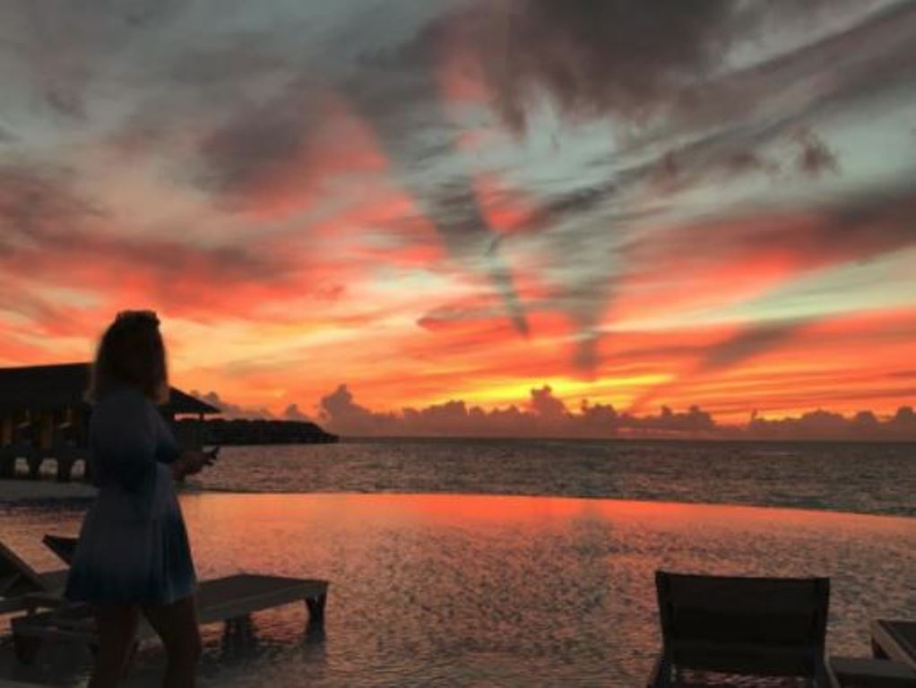 Góc 'view' cực đẹp được tân binh Lindelof ghi lại.