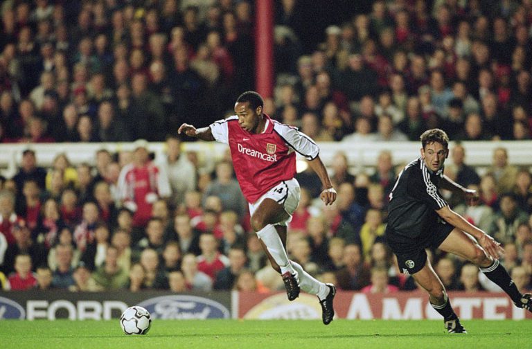 9. Thierry Henry (Sự nghiệp ở tuổi 24: 125 bàn sau 351 trận)