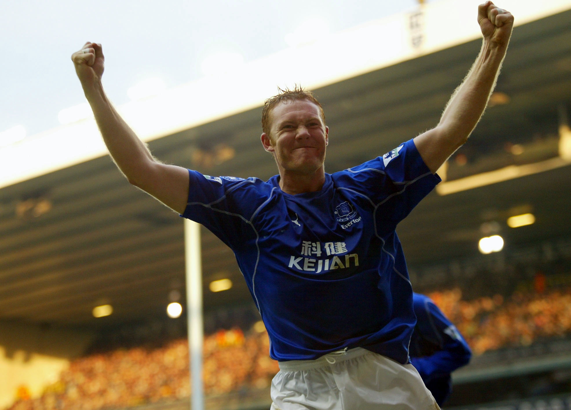 Steve Watson: 43 tuổi, thi đấu cho Newcastle (1990-1998), Aston Villa (1998-2000), Everton (2000-2005), West Brom (2005-2007), Sheffield Wednesday (2007-2009)
