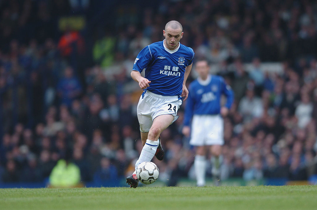 James McFadden: 34 tuổi, thi đấu cho Motherwell (2000-2003), Everton (2003-2008), Birmingham City (2008-2011), Everton (2011-2012), Sunderland (2012-2013), Motherwell (2013-2014), St Johnstone (2014-2015), Motherwell (2015-2017)
