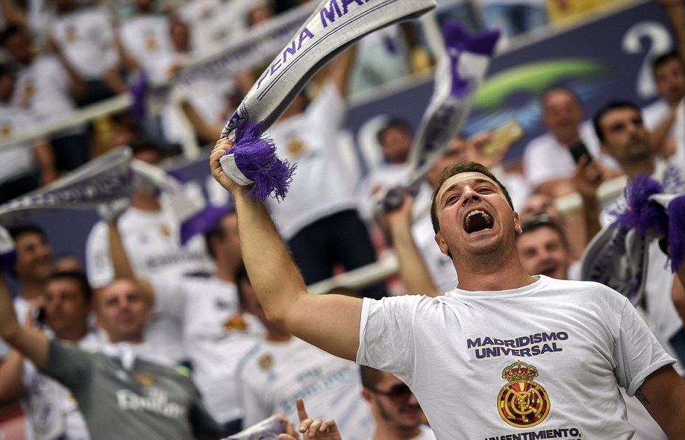 Niềm vui của NHM Real.