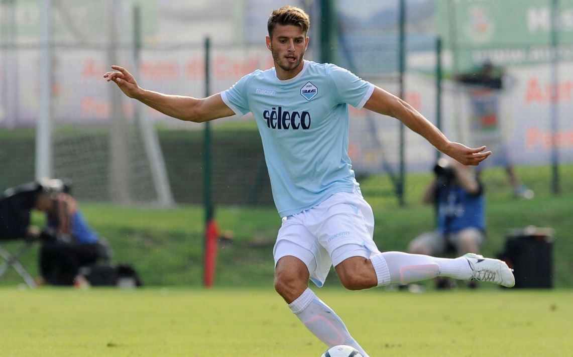 6. Wesley Hoedt (từ Lazio đến Southampton, 15 triệu bảng)