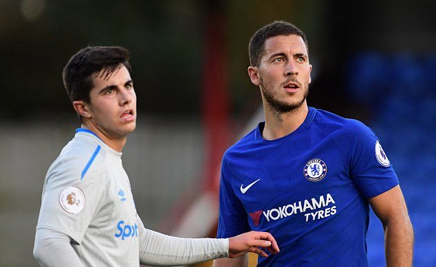 Hazard vừa được triệu tập trở lại vào đội tuyển QG Bỉ.