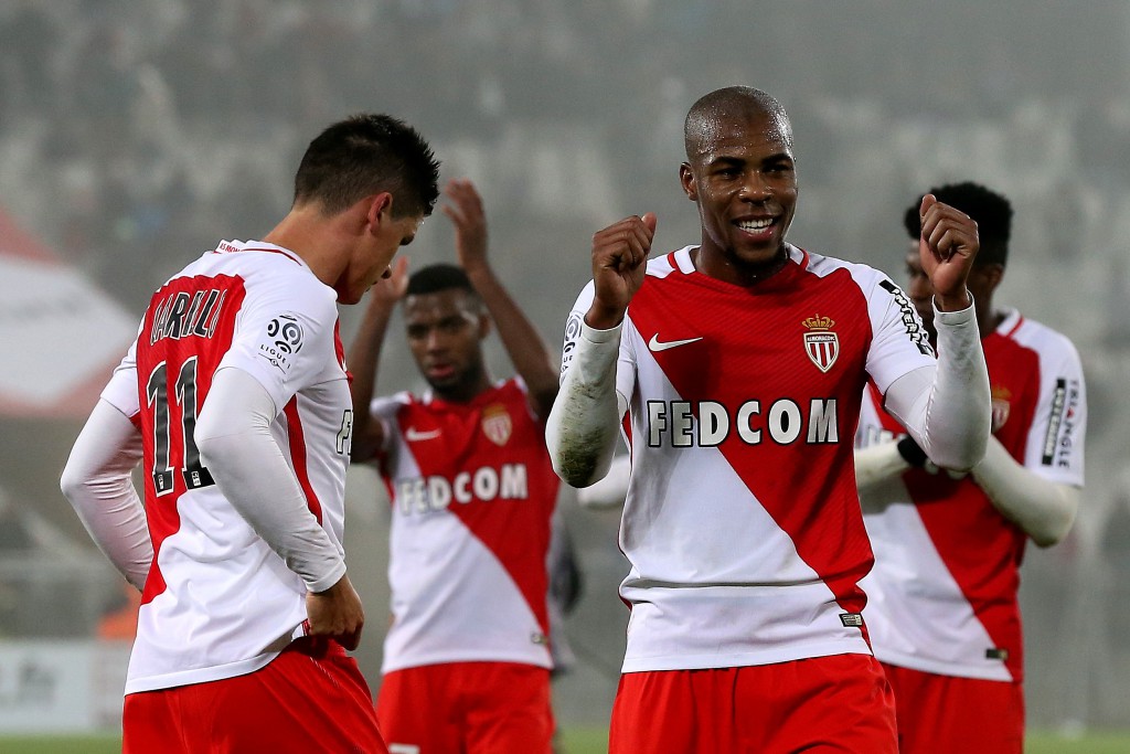 2. Hậu vệ phải: Djibril Sidibe (Monaco, 25 tuổi)