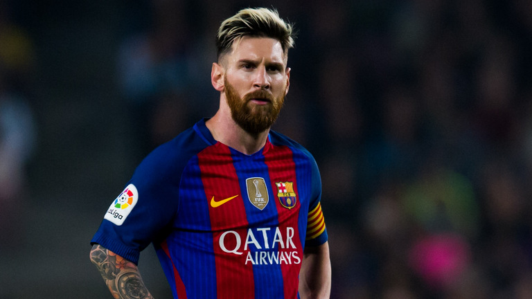 1. Lionel Messi (Barcelona, 30 tuổi): Rê bóng thành công trung bình 6.3 lần/trận