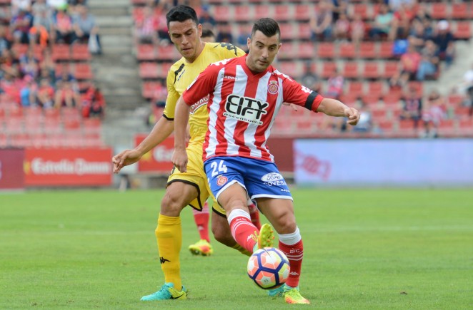7. Borja García (Girona, 26 tuổi): Rê bóng thành công trung bình 2.5 lần/trận