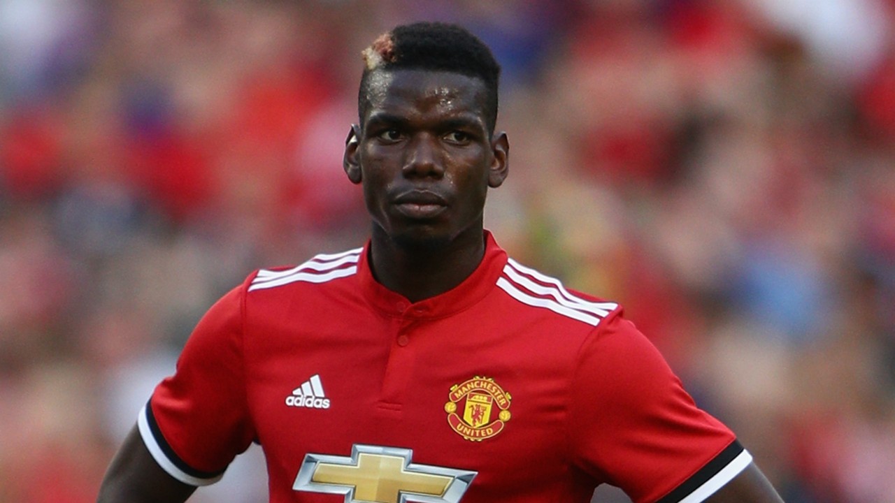 5. Paul Pogba (Manchester United, 24 tuổi): Rê bóng thành công trung bình 3.3 lần/trận