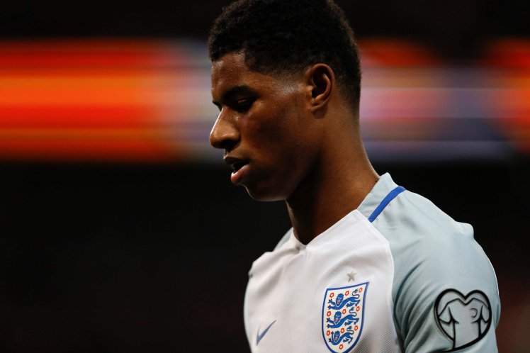 Rashford không được đá vị trí trung phong sở trường.