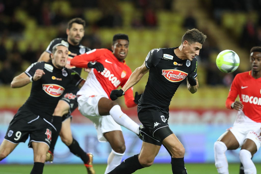 Đây là trận đấu Angers chơi không tồi. Về số cơ hội tạo ra, họ thậm chí còn nhỉn hơn cả đội chủ nhà.