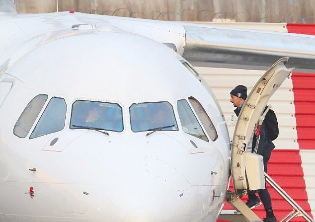 Ibrahimovic đã trở lại mạnh mẽ và vừa ghi bàn vào lưới Bristol.