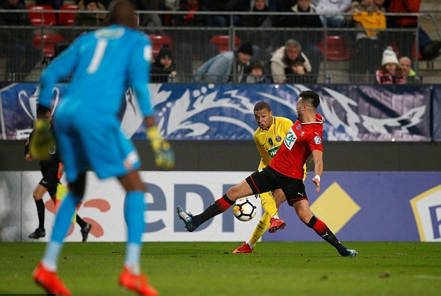 PSG hủy diệt Rennes bằng 3 cú đúp - Bóng Đá