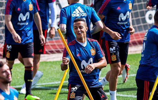 Thiago Alcantara - nhân tố quan trọng nơi hàng tiền vệ Tây Ban Nha.